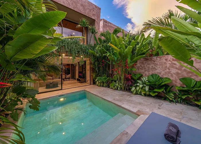 Villa Arvatya - Tropical Private Close To Bingin