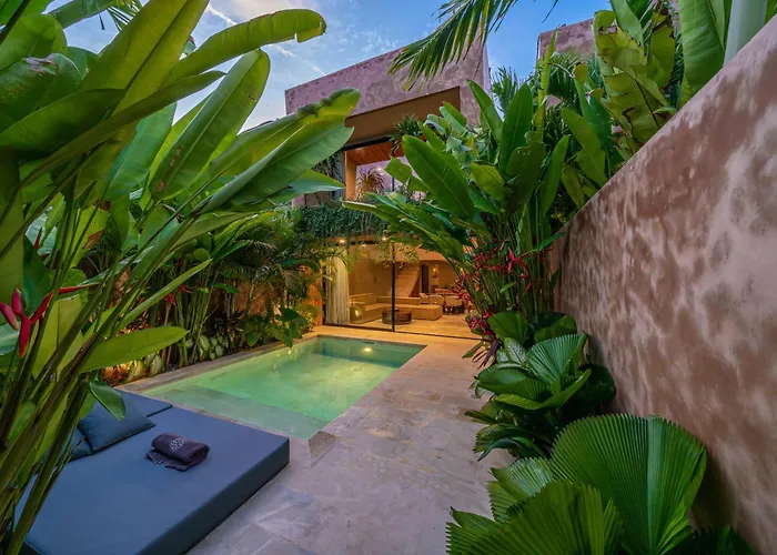 Villa Arvatya - Tropical Private Close To Bingin